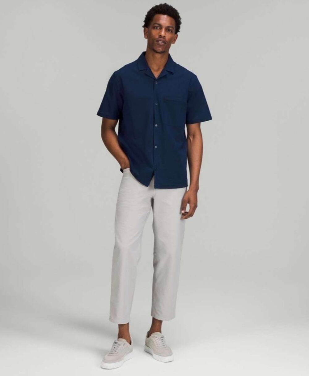 Lululemon Airing Easy Camp Collar Shirt Snap Front Short Sleeves Navy